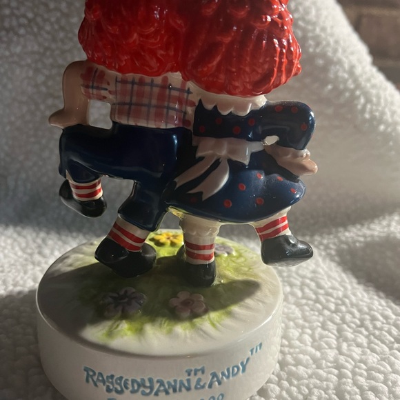 Music Box, rare 1980 Limited Edition Vintage Raggedy Ann & Andy - Picture 3 of 4